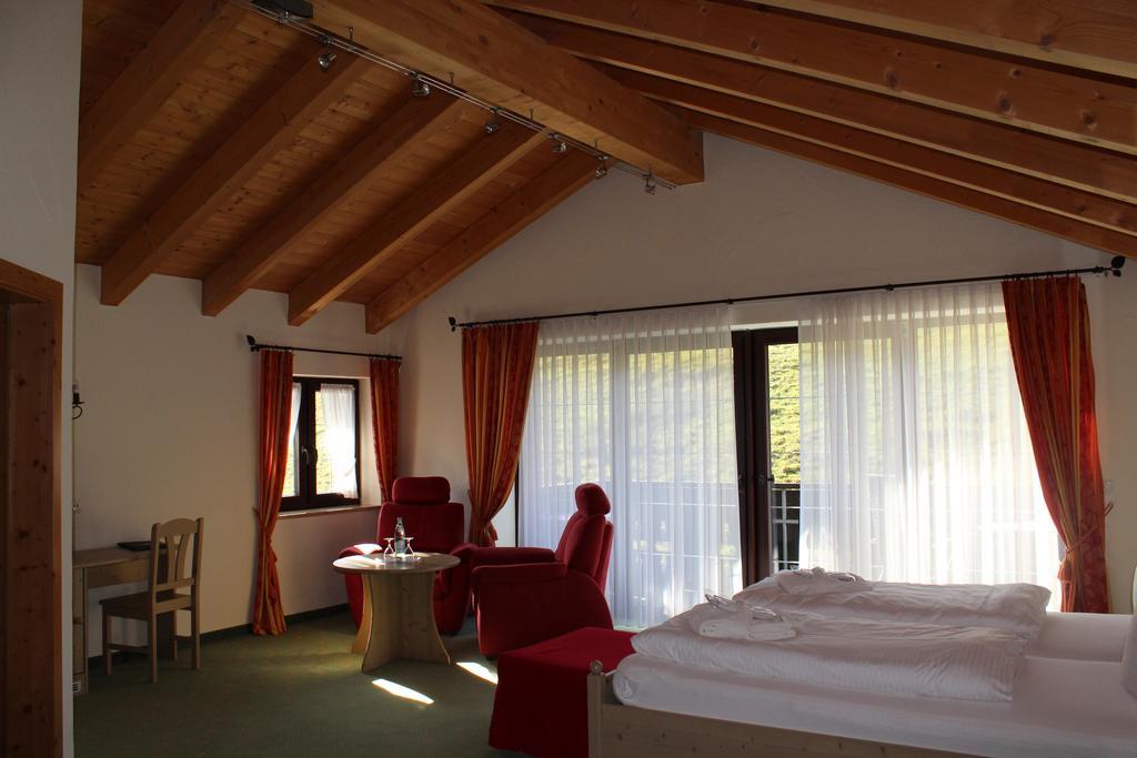 Hubertushof Hotel Garni Oberstaufen Exterior foto